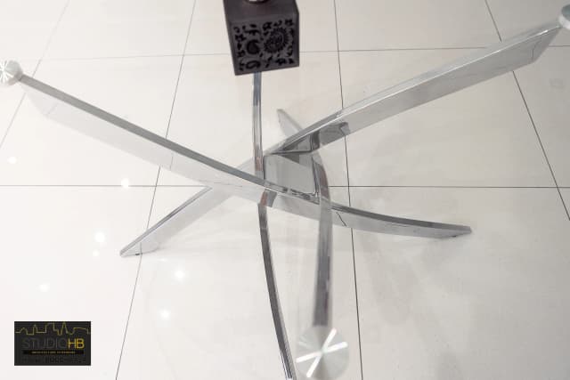 Conception et fabrication de mobilier media 16